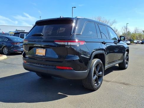 Certified 2023 Jeep Grand Cherokee Altitude AWD/4WD image 6
