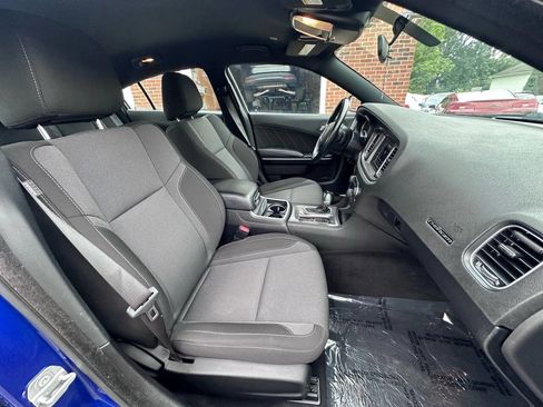 Used 2021 Dodge Charger SXT image 14