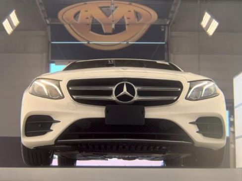 Used 2019 Mercedes-Benz E 450 4MATIC Sedan w/ Premium Package image 3