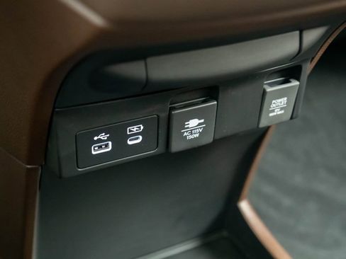 New 2026 Honda Odyssey Touring image 32