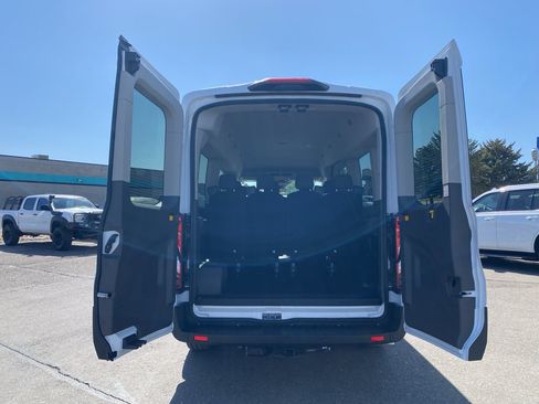 New 2026 Ford Transit 350 XLT AWD/4WD image 4