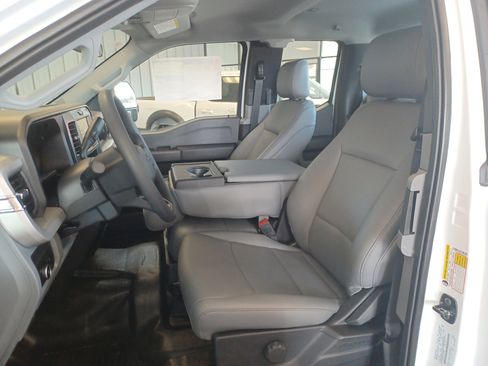 New 2026 Ford F250 XL w/ XL Off-Road Package image 13