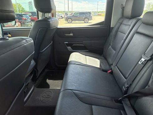 Used 2023 Toyota Tundra Limited image 4