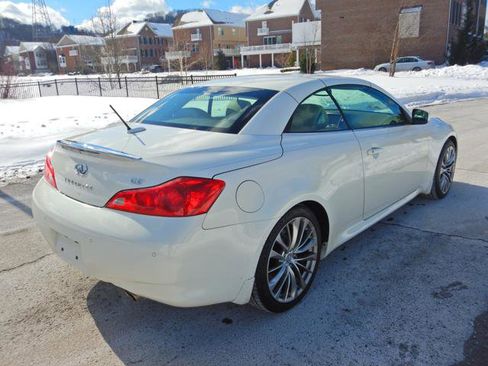 Used 2013 INFINITI G37 Base w/ Premium Pkg image 4