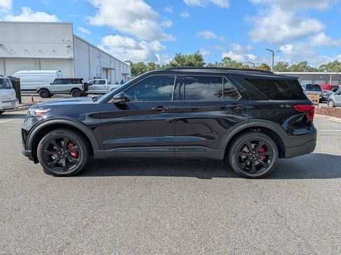 Used 2021 Ford Explorer ST w/ Equipment Group 401A AWD/4WD image 6