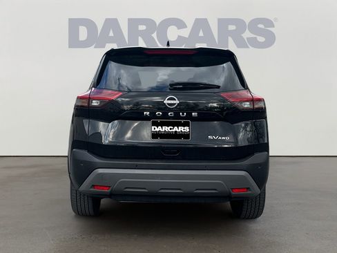 Used 2023 Nissan Rogue SV image 6