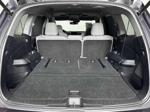 Used 2016 Honda Pilot Touring image 29