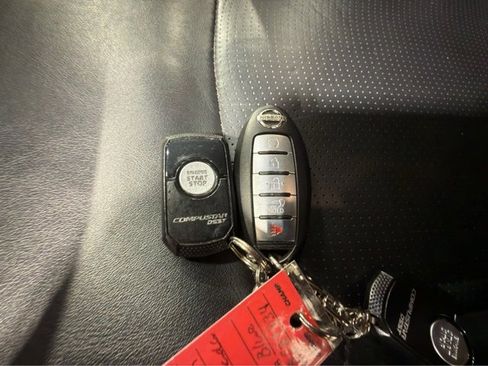 Used 2019 Nissan Armada SL w/ Premium Package image 28