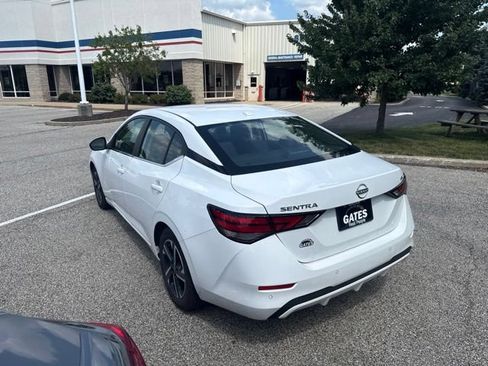 Used 2024 Nissan Sentra SV w/ All-Weather Package FWD image 4