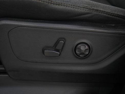 Used 2019 RAM 1500 Big Horn AWD/4WD image 27