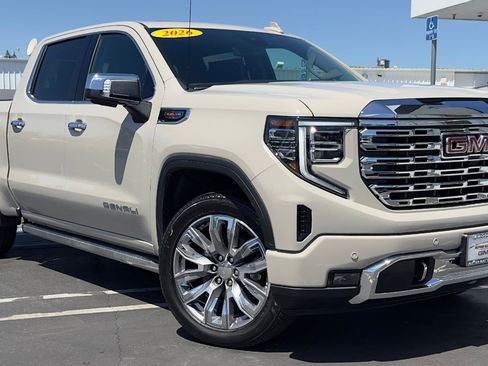 New 2026 GMC Sierra 1500 Denali AWD/4WD image 1