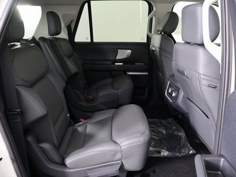 New 2026 Ford Expedition Max Active image 13