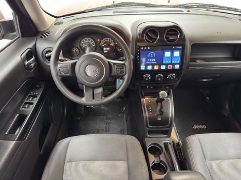 Used 2016 Jeep Patriot Sport w/ Power Value Group image 28