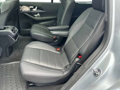 Certified 2024 Mercedes-Benz GLS 450 4MATIC image 11