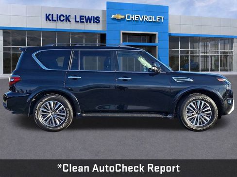 Used 2023 Nissan Armada SL image 8