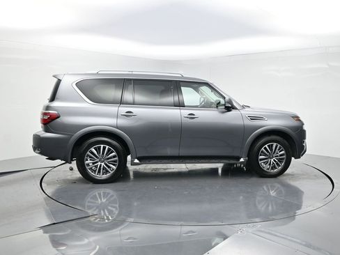 Used 2024 Nissan Armada SL w/ Captain's Chairs Package RWD image 4