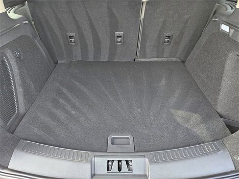 New 2026 Lincoln Corsair Premiere image 30