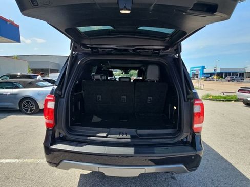 Used 2021 Ford Expedition XLT RWD image 24