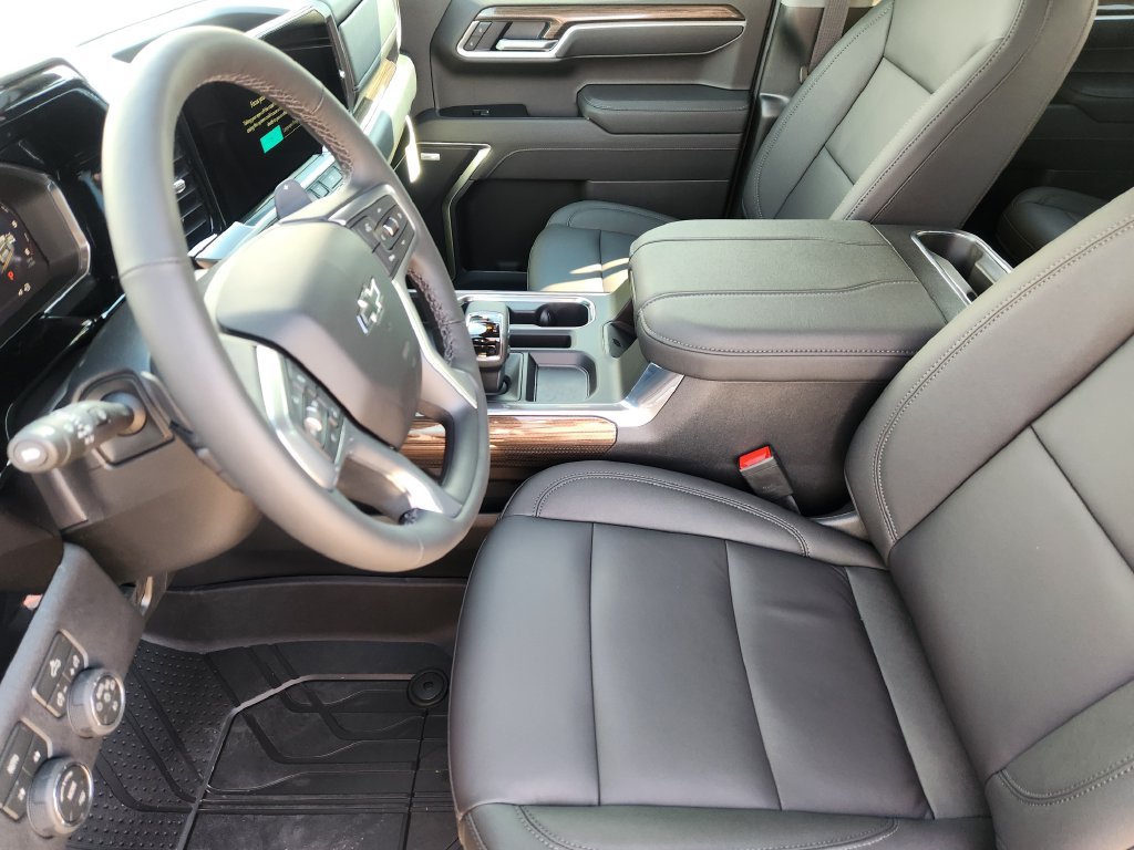 New 2026 Chevrolet Silverado 1500 RST w/ All Star Edition Plus AWD/4WD image 9