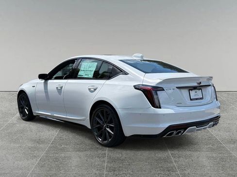 New 2026 Cadillac CT5 V w/ Platinum Package AWD/4WD image 11