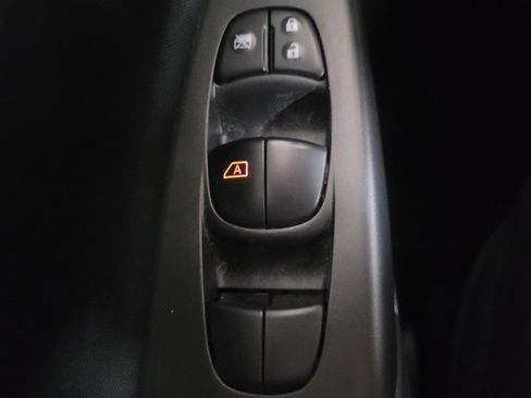 Used 2019 Nissan Sentra SV w/ Protection Package image 27