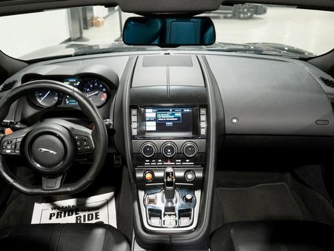 Used 2015 Jaguar F-TYPE S image 14
