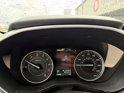 Used 2018 Subaru Crosstrek 2.0i Limited image 18