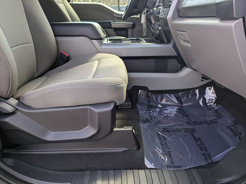 Certified 2022 Ford F250 XLT w/ XLT Premium Package image 36