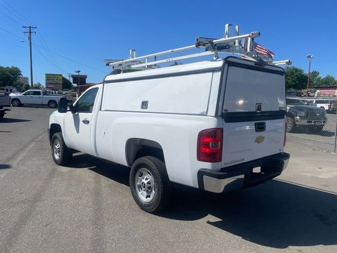 Used 2014 Chevrolet Silverado 2500 W/T AWD/4WD image 4