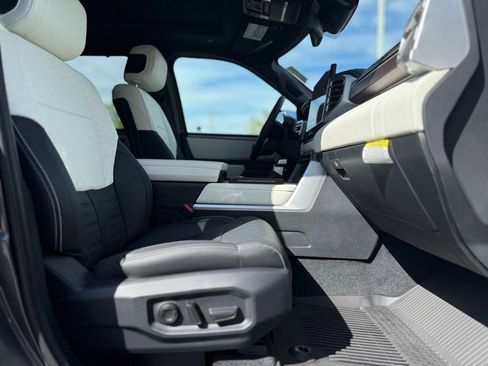 Certified 2024 Toyota Tundra Capstone image 20