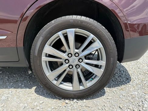 Certified 2023 Cadillac XT5 Premium Luxury w/ Technology Package AWD/4WD image 15