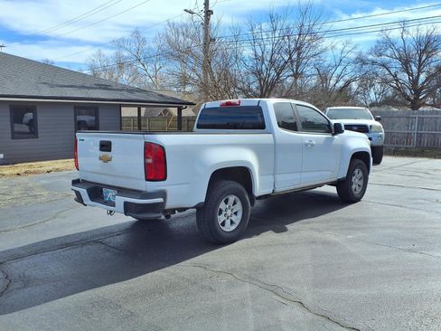 Used 2019 Chevrolet Colorado W/T w/ WT Convenience Package image 3