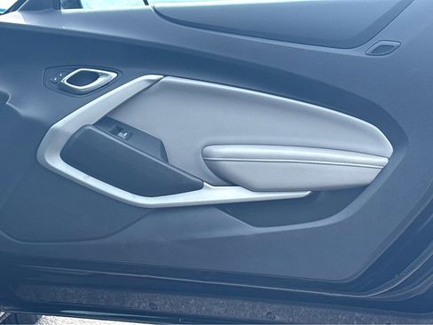 Used 2023 Chevrolet Camaro LT image 13