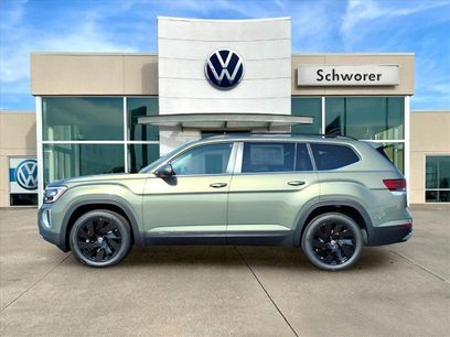 New 2026 Volkswagen Atlas SE