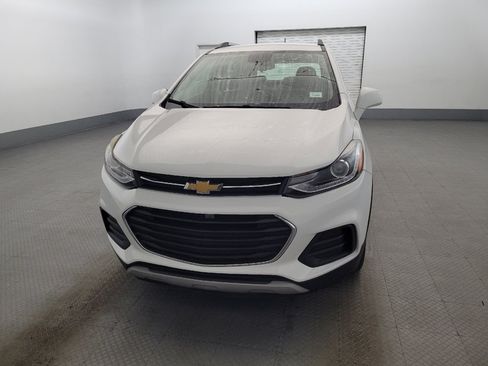 Used 2018 Chevrolet Trax LT w/ Driver Confidence Package FWD image 15