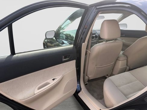 Used 2005 MAZDA MAZDA6 i FWD image 14
