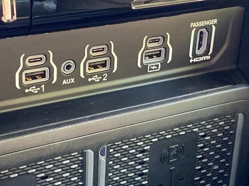 Used 2026 RAM 3500 Longhorn AWD/4WD image 27