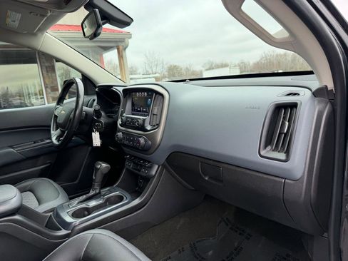 Used 2017 Chevrolet Colorado Z71 image 21