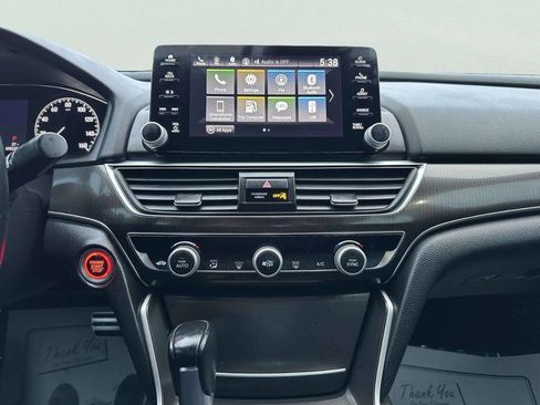 Used 2018 Honda Accord Sport image 26