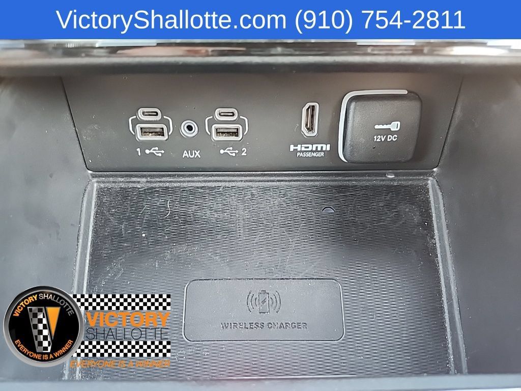 Used 2025 Jeep Grand Cherokee L Summit AWD/4WD image 10