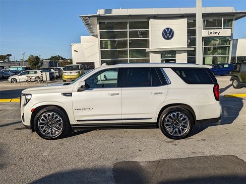 Used 2024 GMC Yukon Denali Ultimate image 4