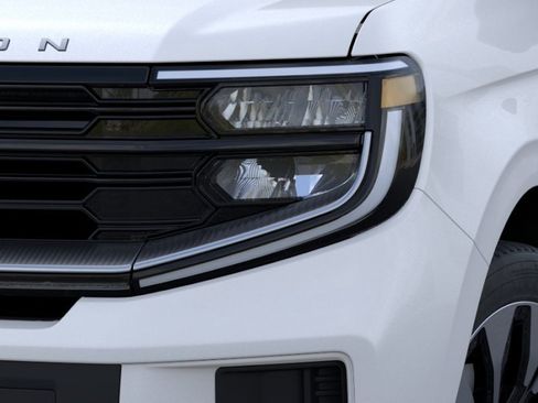 New 2026 Ford Expedition Max Platinum AWD/4WD image 18