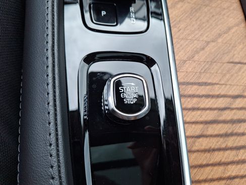 Certified 2023 Volvo XC90 B6 Plus w/ Protection Package Premier AWD/4WD image 26