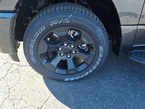 New 2026 RAM 1500 Express image 6