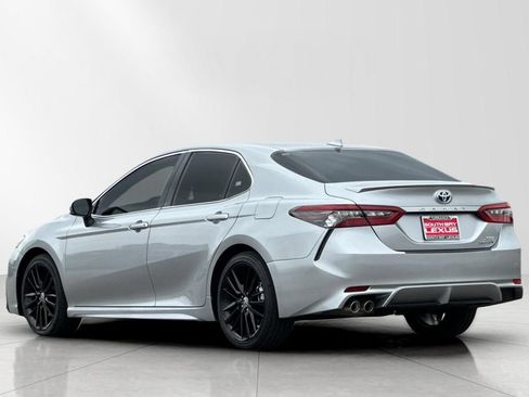 Used 2024 Toyota Camry XSE w/ Cold Weather Package FWD image 4
