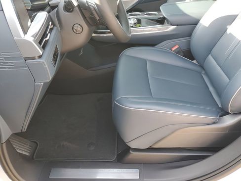 New 2026 Cadillac Escalade IQL Sport 2 AWD/4WD image 36