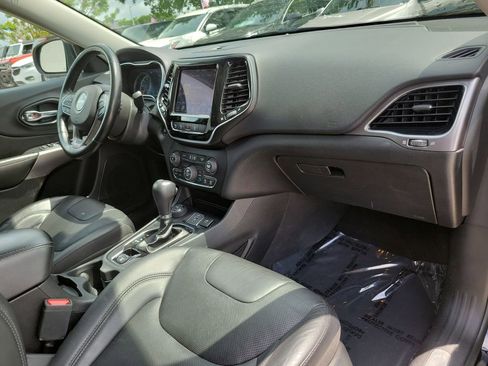 Used 2021 Jeep Cherokee Limited AWD/4WD image 12