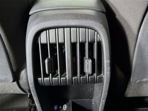 Used 2024 Hyundai Kona SEL FWD image 24