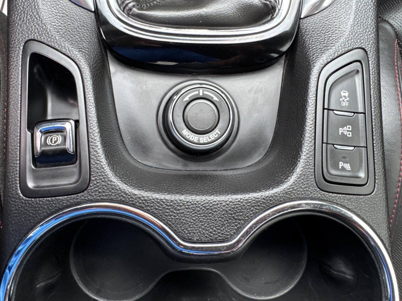 Used 2017 Chevrolet SS RWD image 19