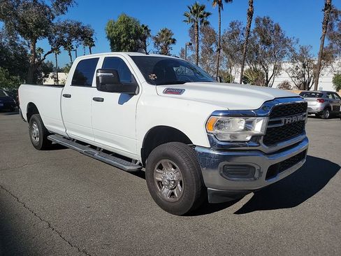 Used 2024 RAM 2500 Tradesman w/ Chrome Appearance Group image 1